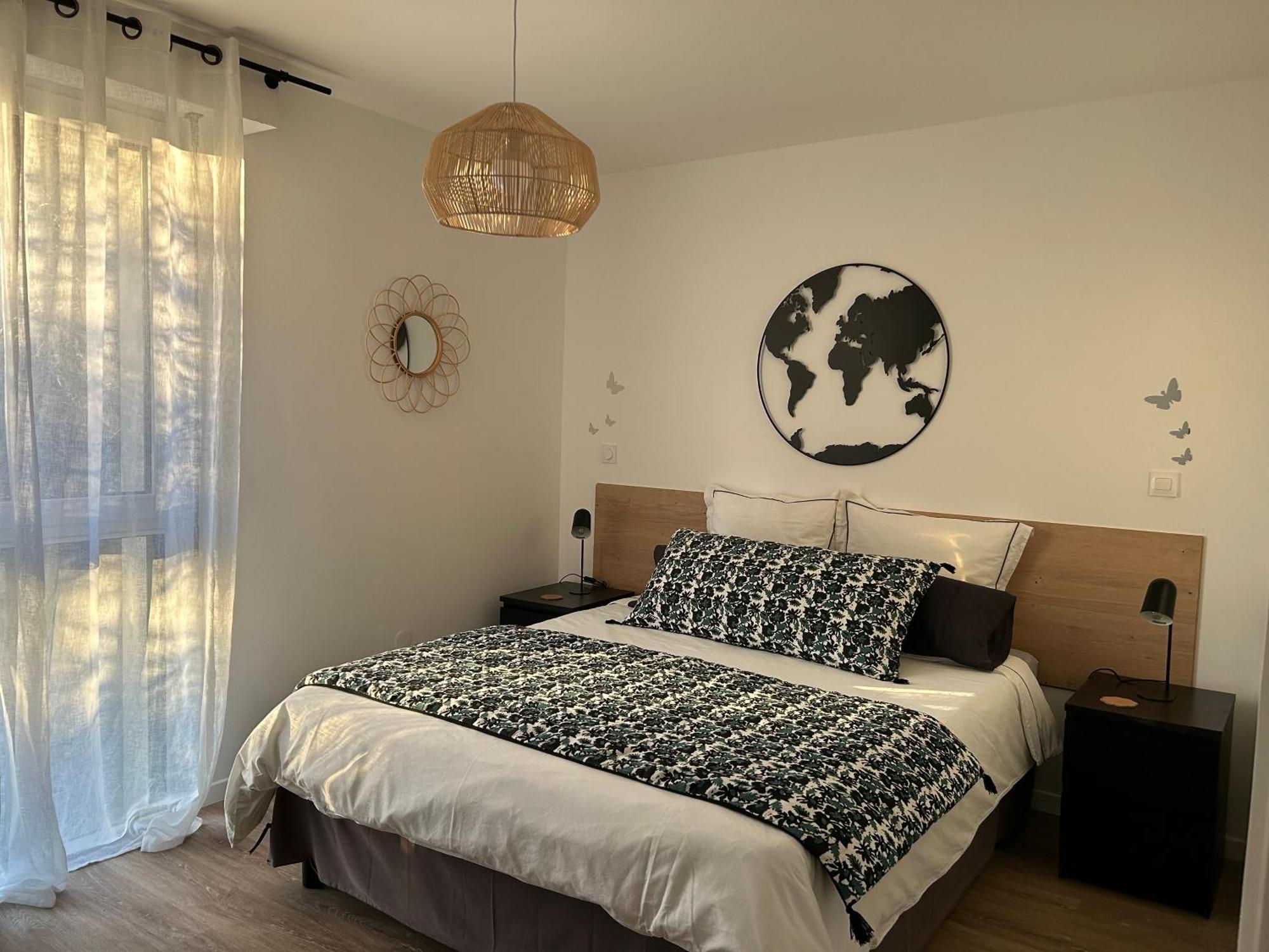 Arc En Ciel Du Mont Bed & Breakfast Pontorson Bagian luar foto