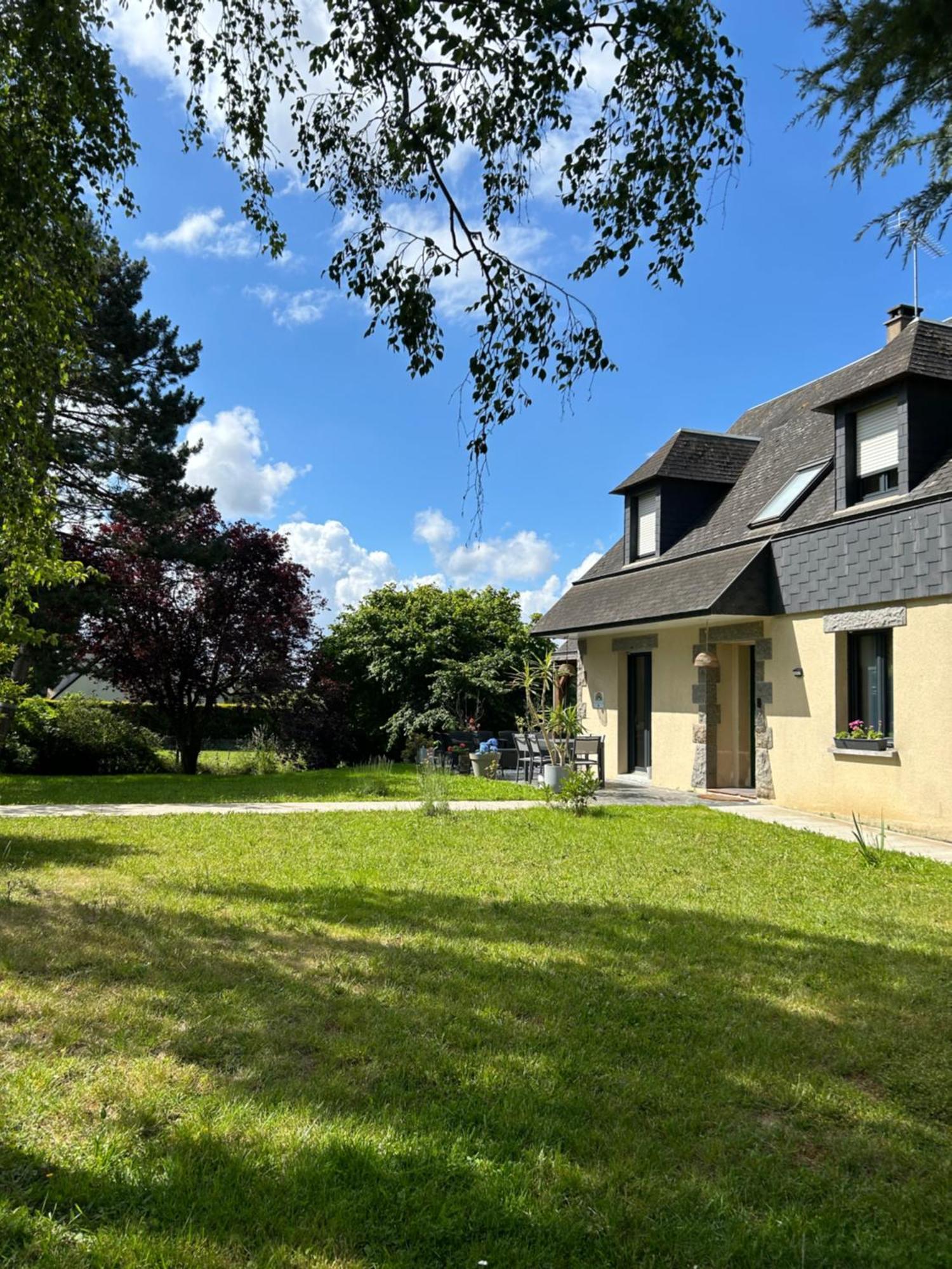 Arc En Ciel Du Mont Bed & Breakfast Pontorson Bagian luar foto